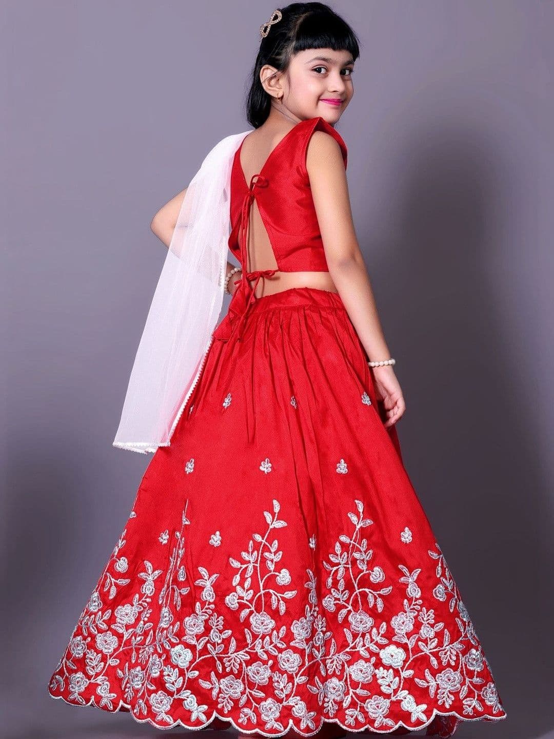 RJ ONLINE Girls Embroidered Thread Work Tie and Dye Ready to Wear Lehenga & Blouse With Dupatta thumbnail 2
