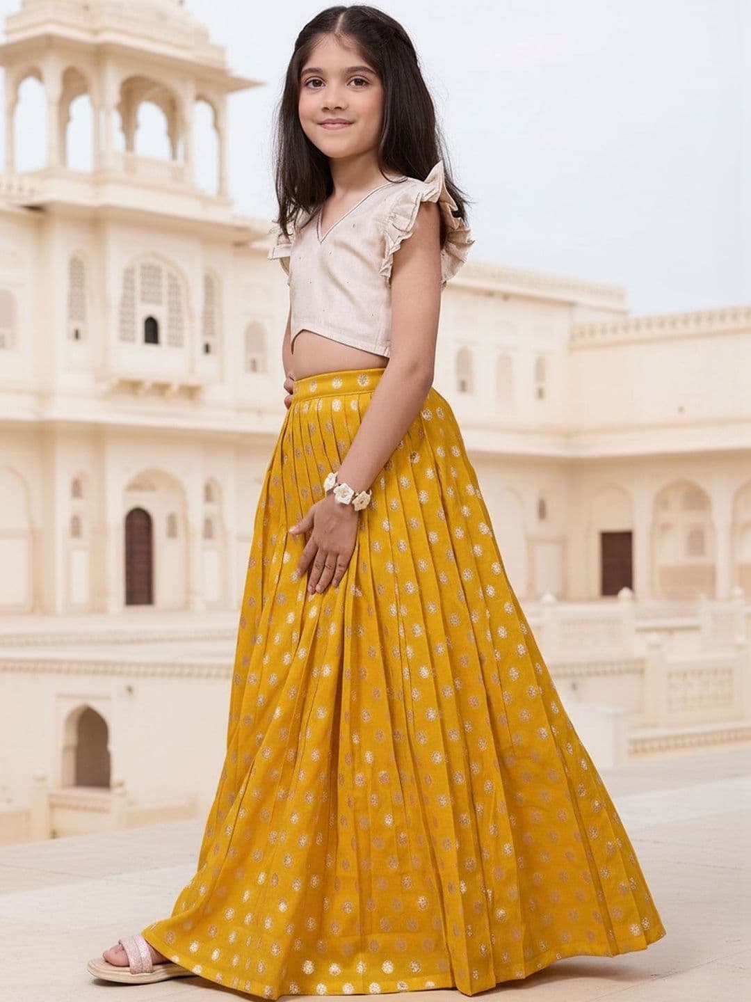 KALANANDI Girls Embellished Foil Print Ready to Wear Lehenga & thumbnail 3