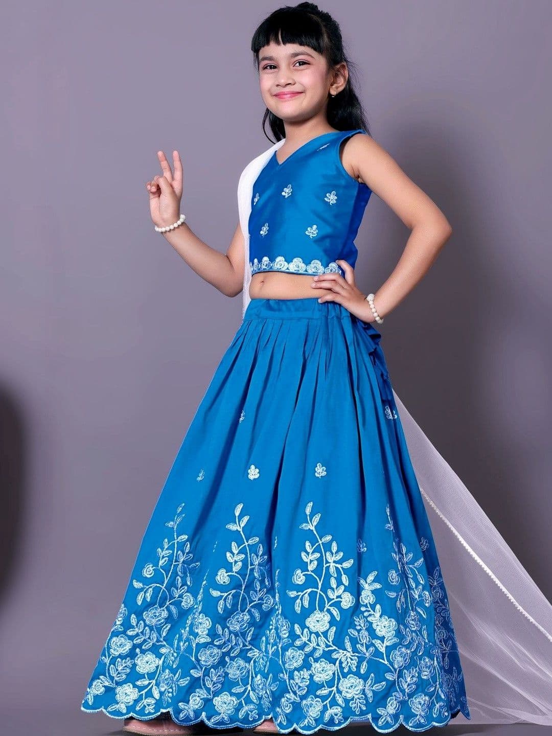 RJ ONLINE Girls Embroidered Thread Work Tie and Dye Ready to Wear Lehenga & Blouse With Dupatta thumbnail 2