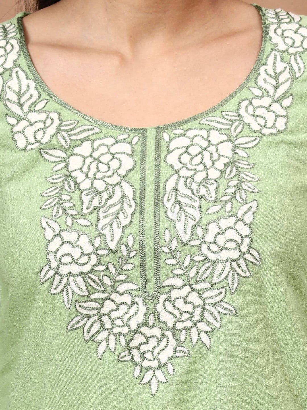 LUSIVA Floral Embroidered Kurti thumbnail 5