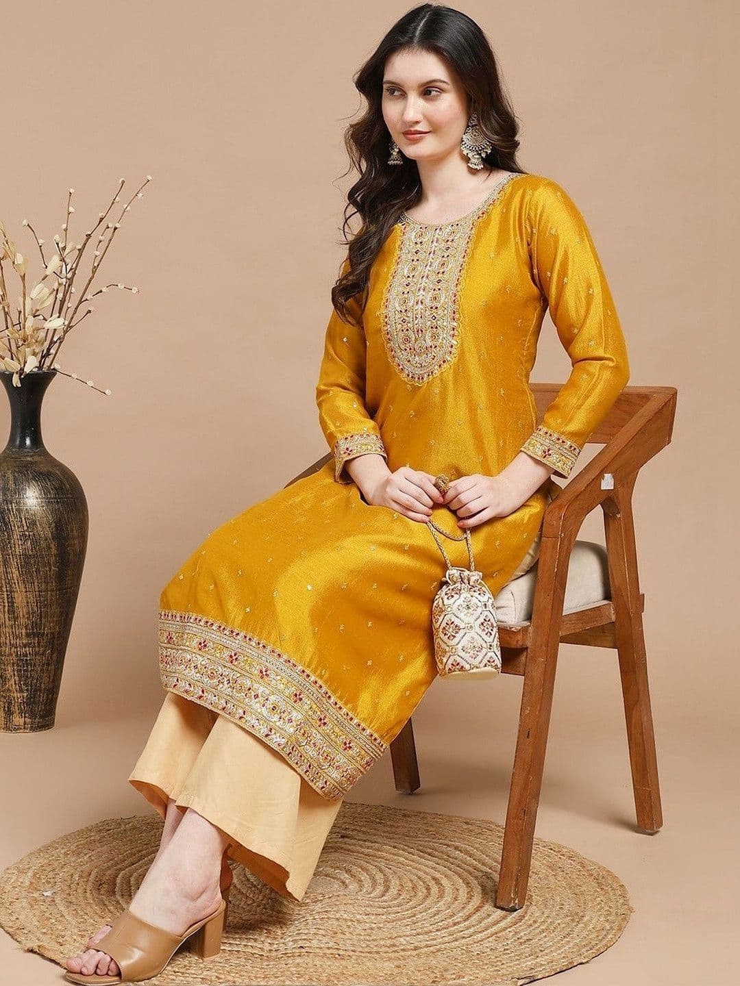 rarethread Women Embroidered Kurta - view 1