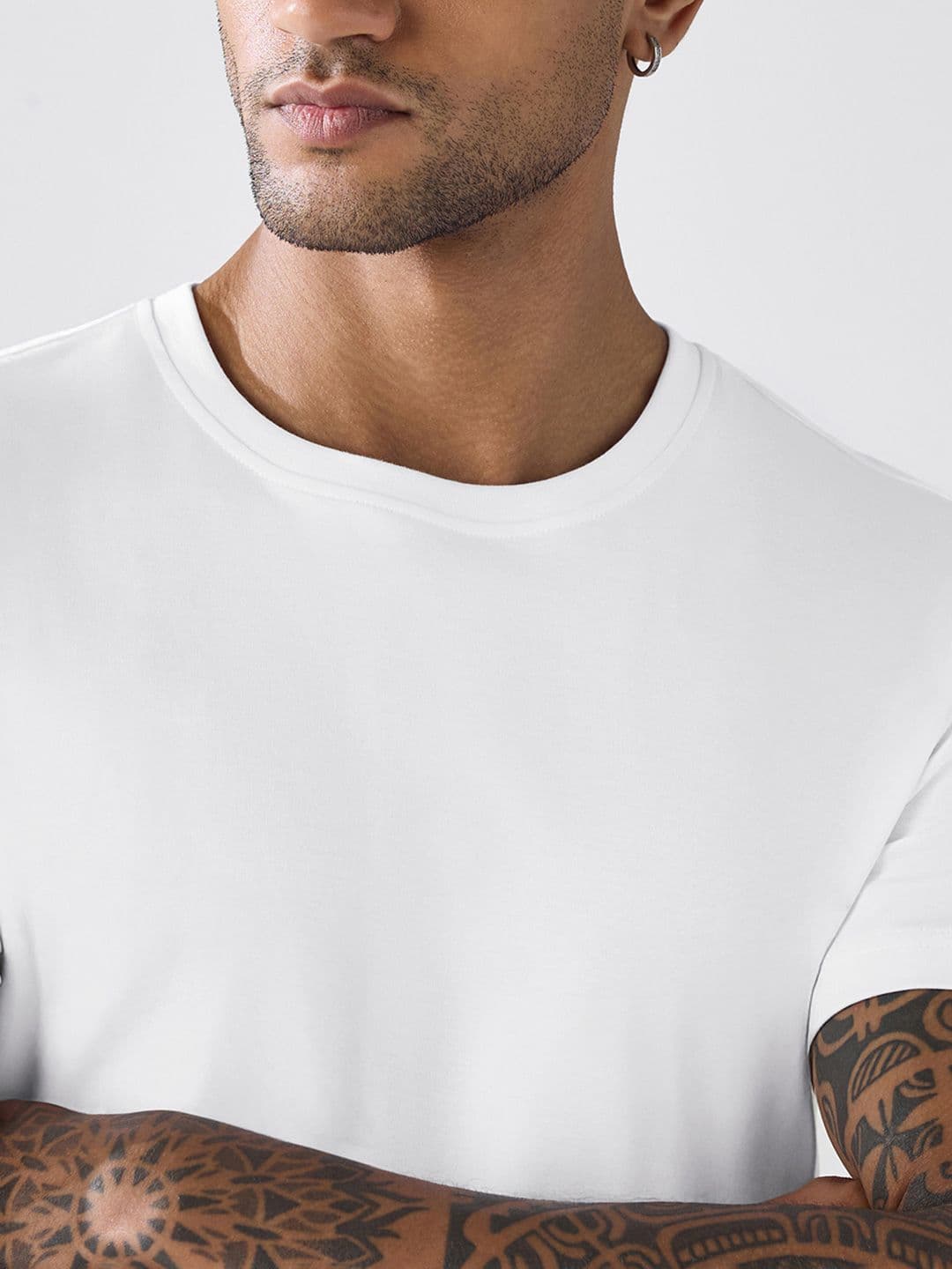 Bewakoof Men White Interlock Cotton T-shirt thumbnail 5