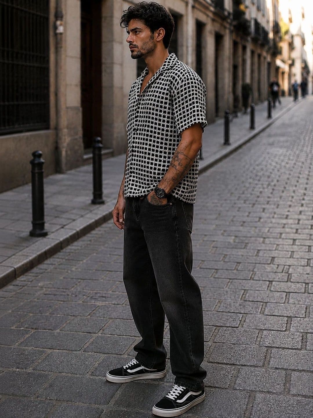 The Roadster Lifestyle Co. Classic Checked Cotton Half Sleeve Shirt thumbnail 5