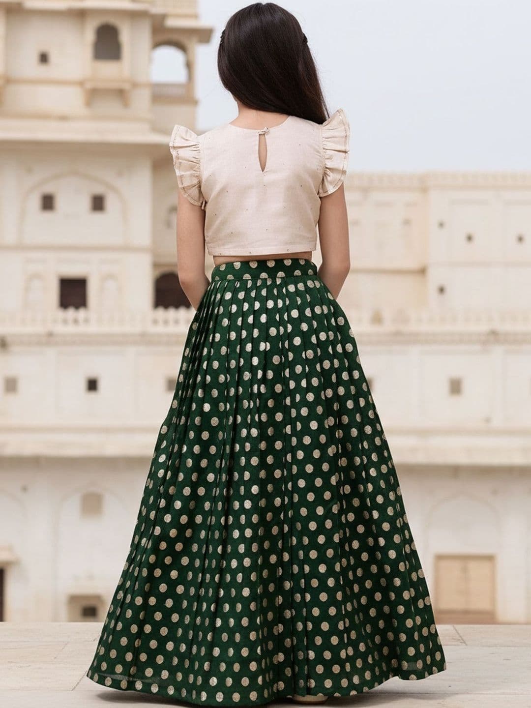 KALANANDI Girls Embellished Foil Print Ready to Wear Lehenga & thumbnail 6
