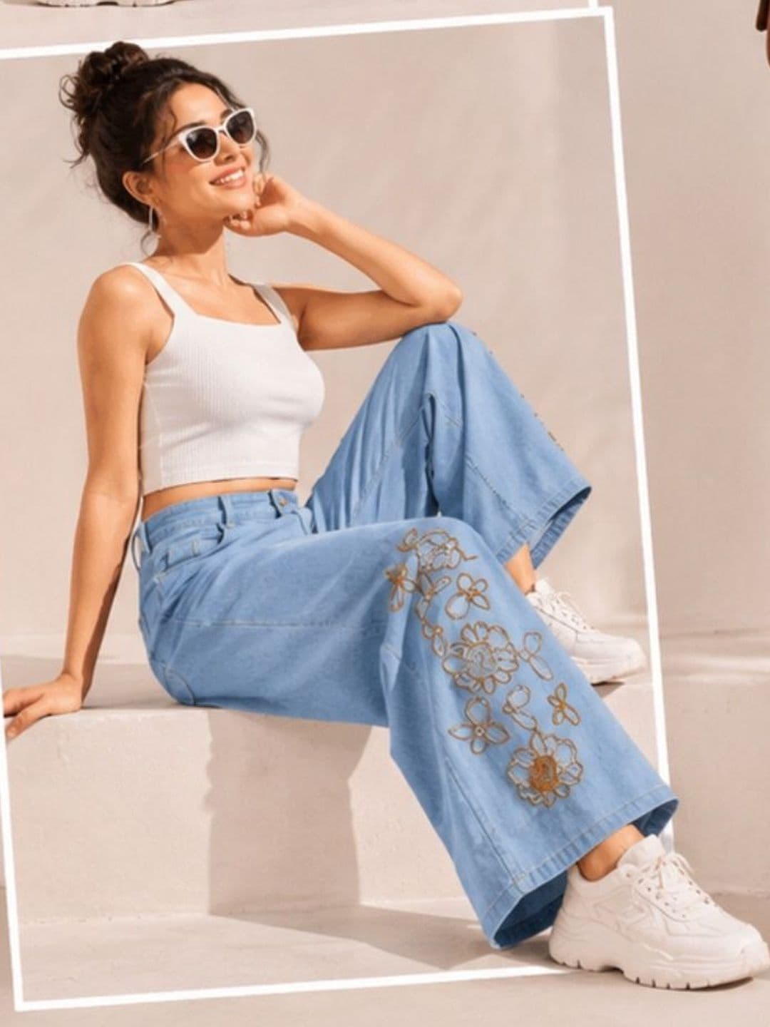 GRX Women Straight Fit Mid-Rise Light Fade Stretchable Denim Jeans thumbnail 2