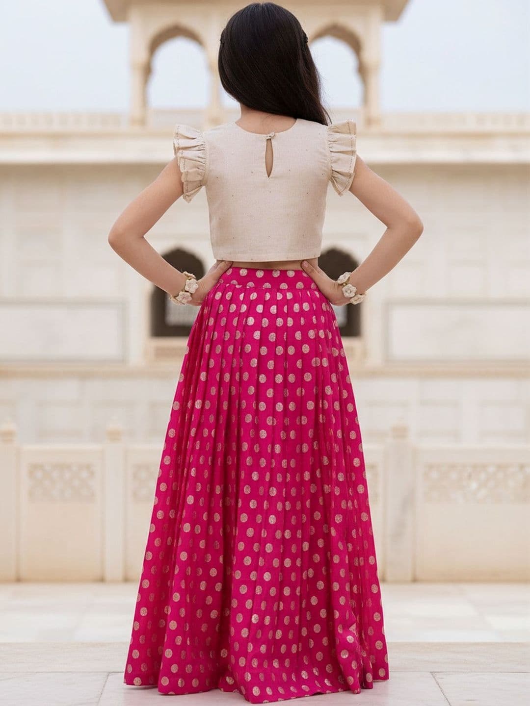 KALANANDI Girls Embellished Foil Print Ready to Wear Lehenga & thumbnail 7