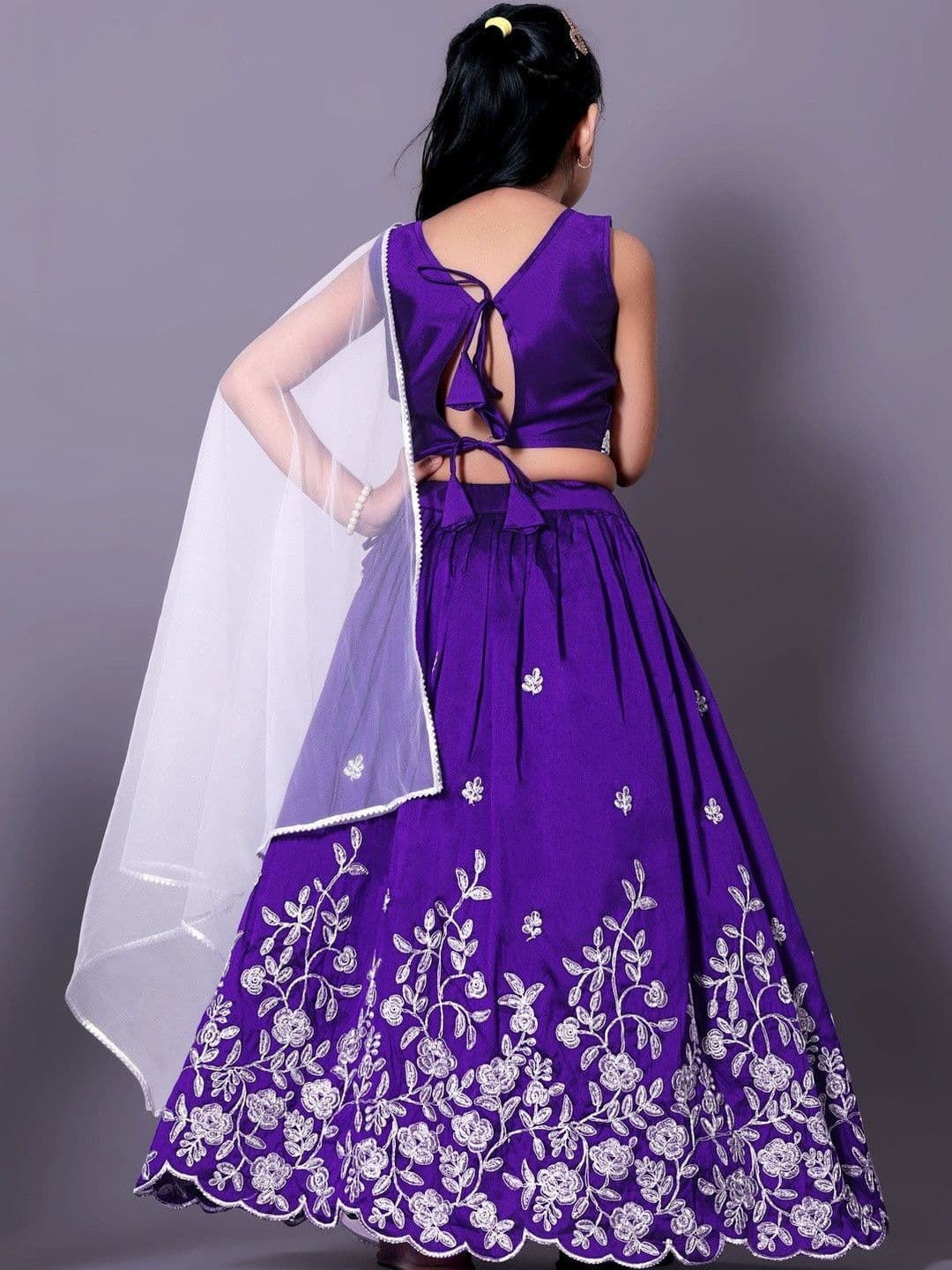 RJ ONLINE Girls Embroidered Thread Work Tie and Dye Semi-Stitched Lehenga & Blouse With Dupatta thumbnail 4