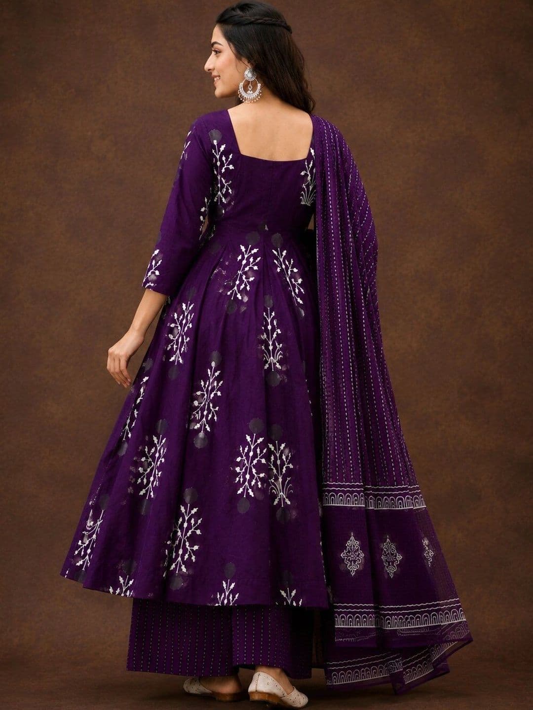 Mogra Designs Women Ethnic Motifs Printed Empire Kurta with Palazzos & With Dupatta thumbnail 4