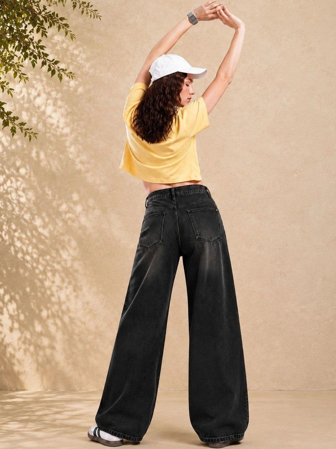 DressBerry Women Comfort Wide Leg High-Rise Low Distress Light Fade Stretchable Jeans thumbnail 2