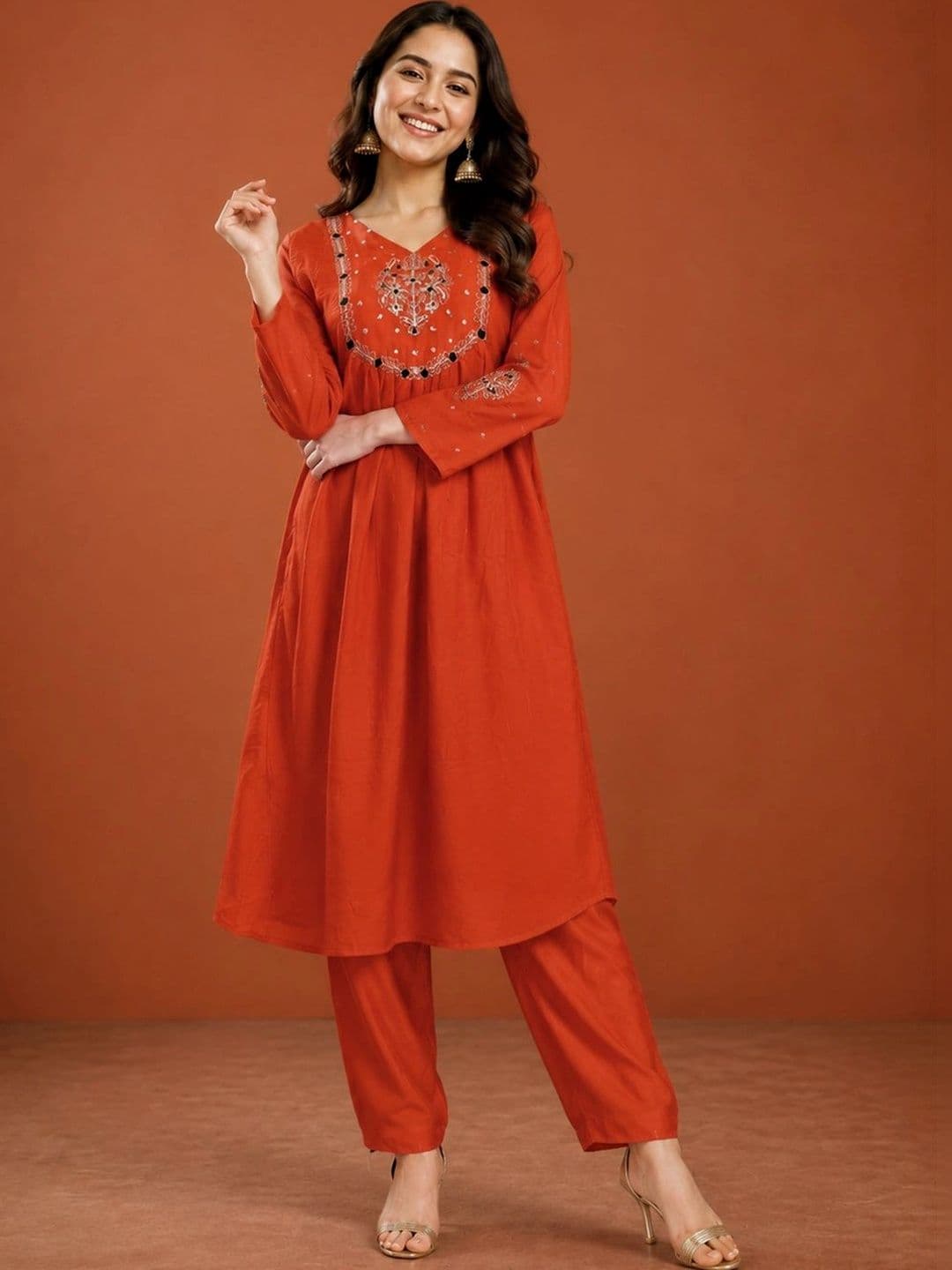 SAINOOR Women Ethnic Motifs Embroidered Empire Thread Work Kurta with Trousers & With Dupatta - view 1