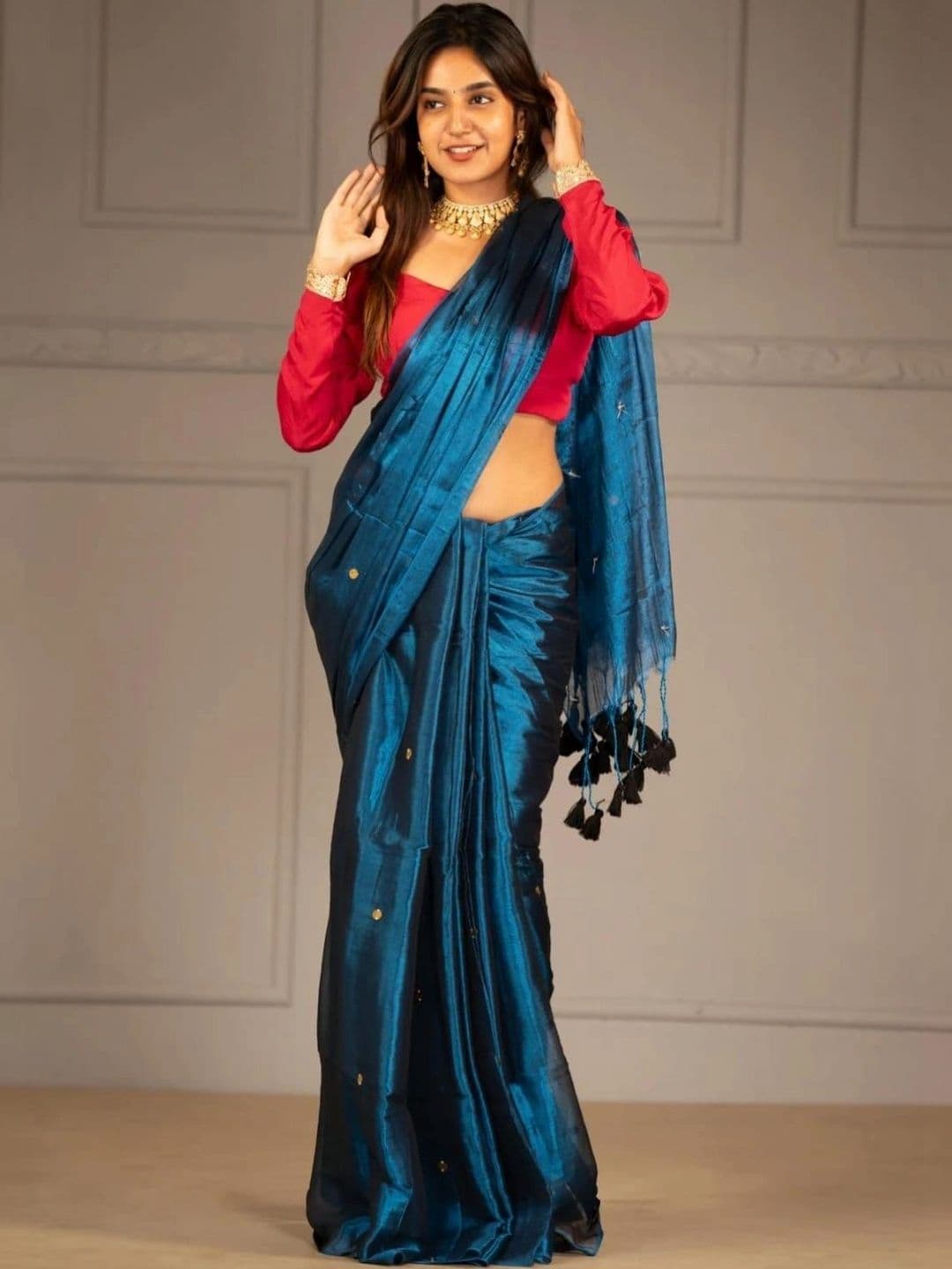Sangria Ethnic Motifs Sequinned Tissue Chanderi Saree - view 1