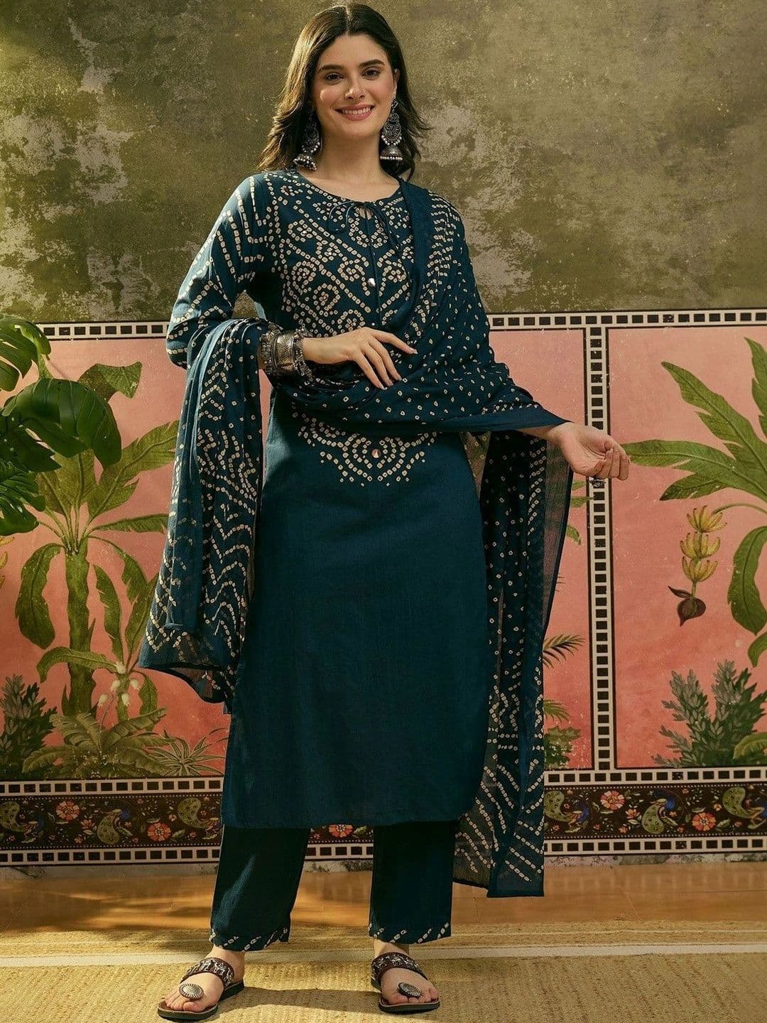 NAKSHKURTIS Women Bandhani Printed Regular Kurta with Trousers & With Dupatta - view 1