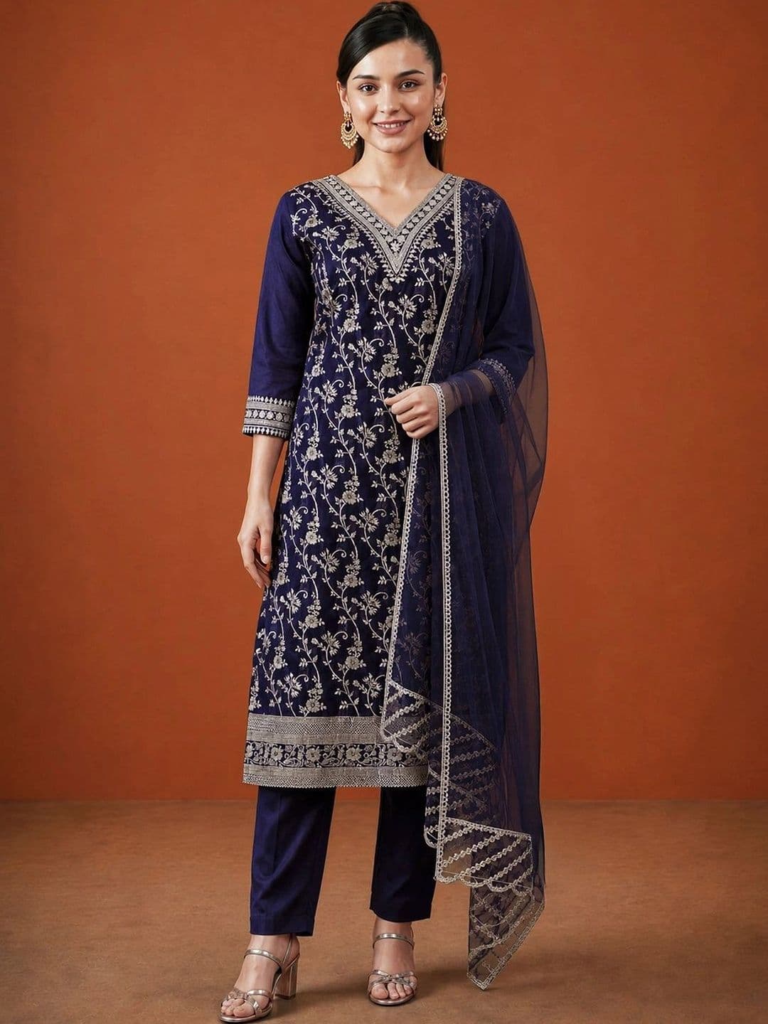 SAINOOR Women Ethnic Motifs Embroidered Regular Thread Work Kurta with Trousers & With Dupatta thumbnail 2