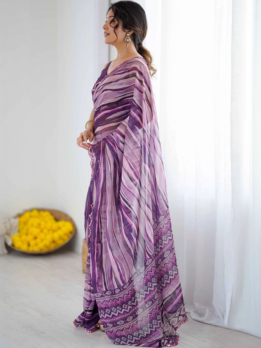 Mitera Pure Georgette Saree thumbnail 5