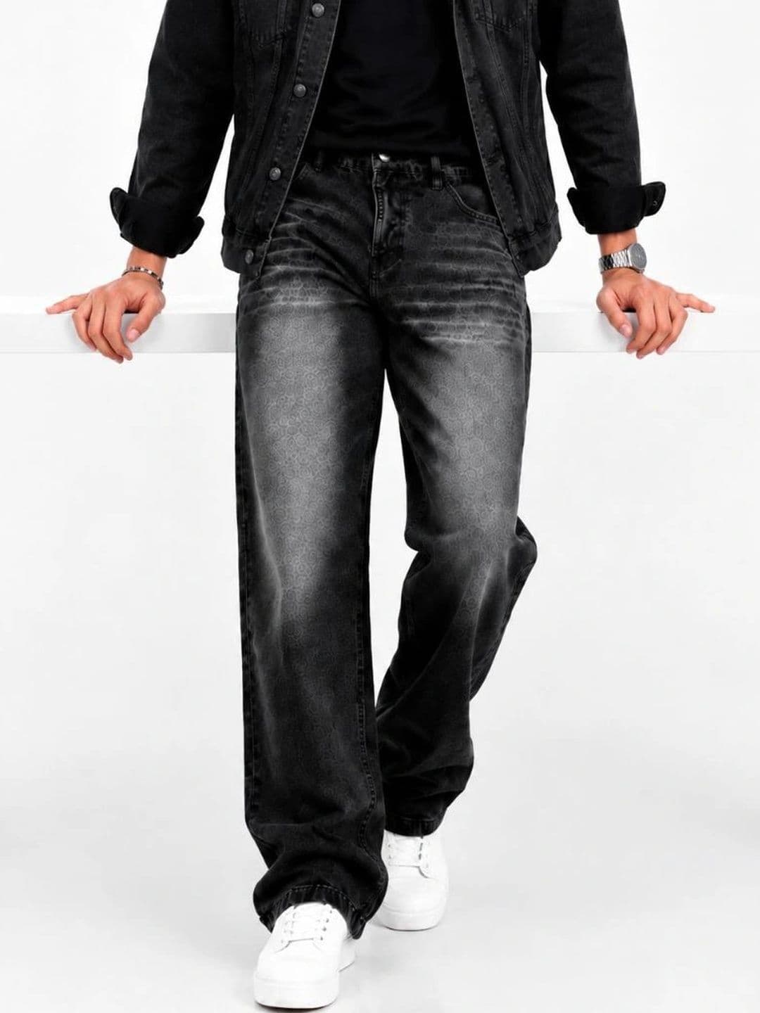 me Queen Men Straight Fit Mid-Rise Light Fade Jeans - view 1