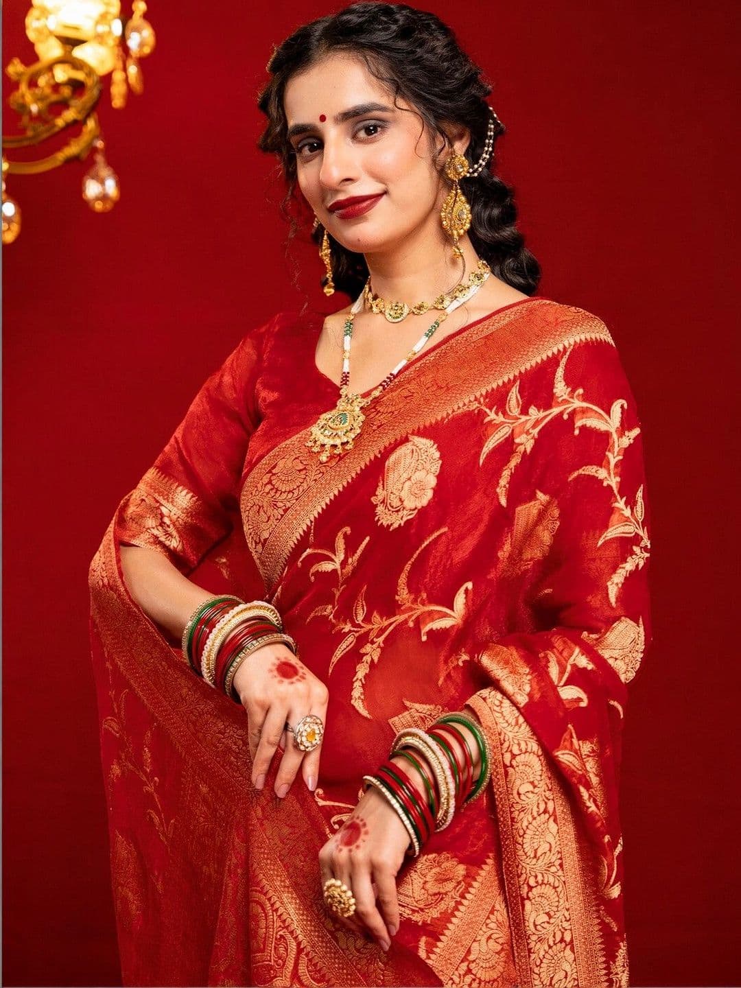Satrani Zari Woven Tissue Saree with Blouse Piece thumbnail 3