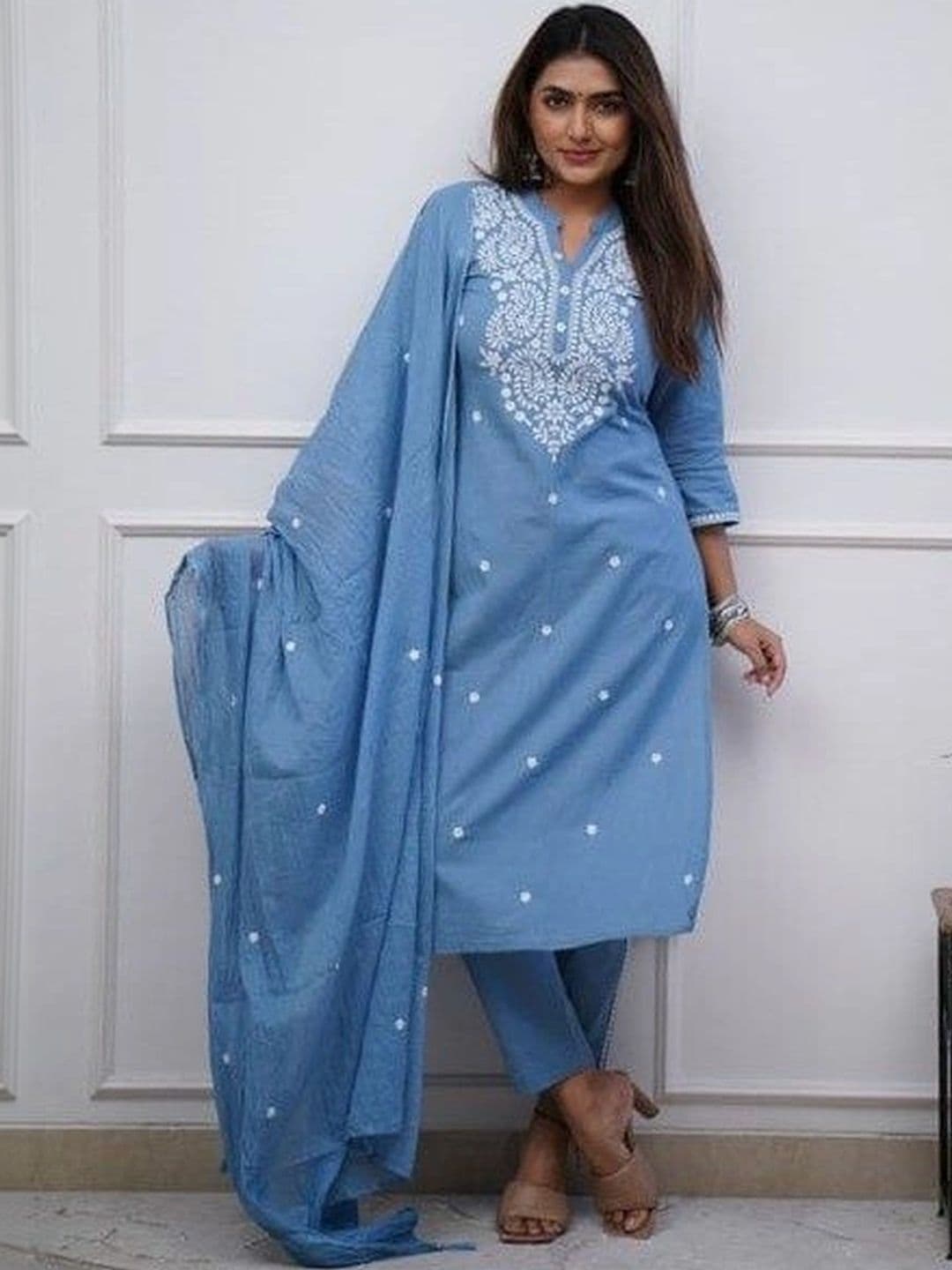 SRF KURTI HUB Women Ethnic Motifs Embroidered Regular Thread Work Kurta with Trousers & With Dupatta thumbnail 6