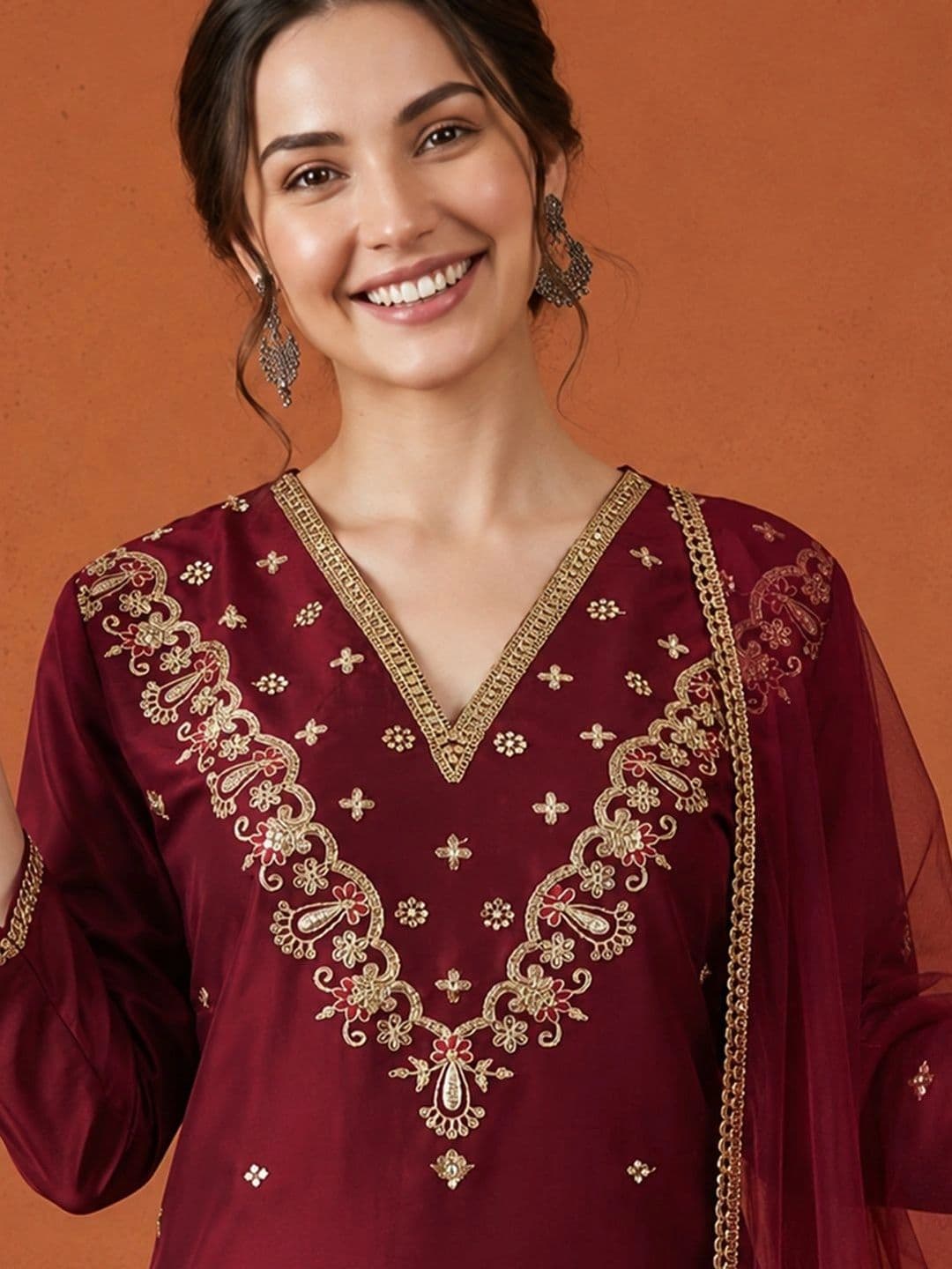 SAINOOR Women Ethnic Motifs Embroidered Regular Kurta with Trousers & With Dupatta thumbnail 5