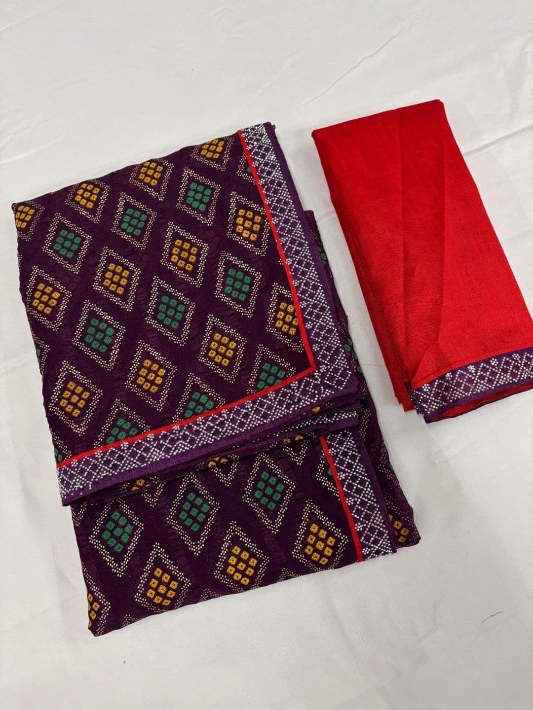PRANU TRENDS Bandhani Poly Georgette Saree thumbnail 2
