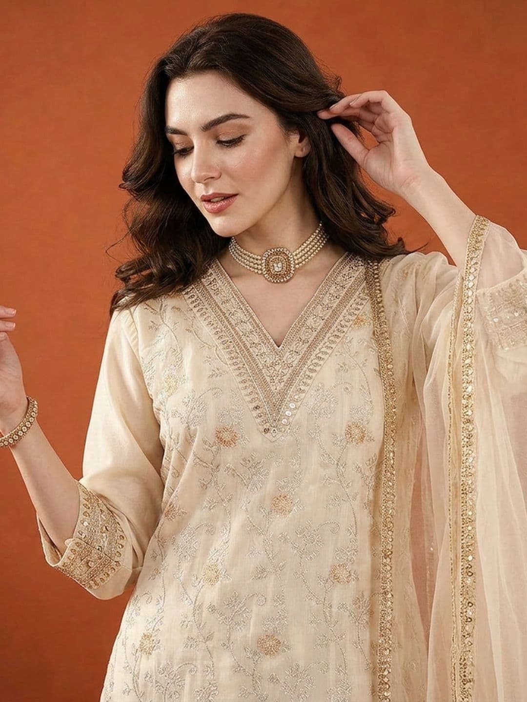 SAINOOR Women Ethnic Motifs Embroidered Regular Thread Work Kurta with Trousers & With Dupatta thumbnail 4