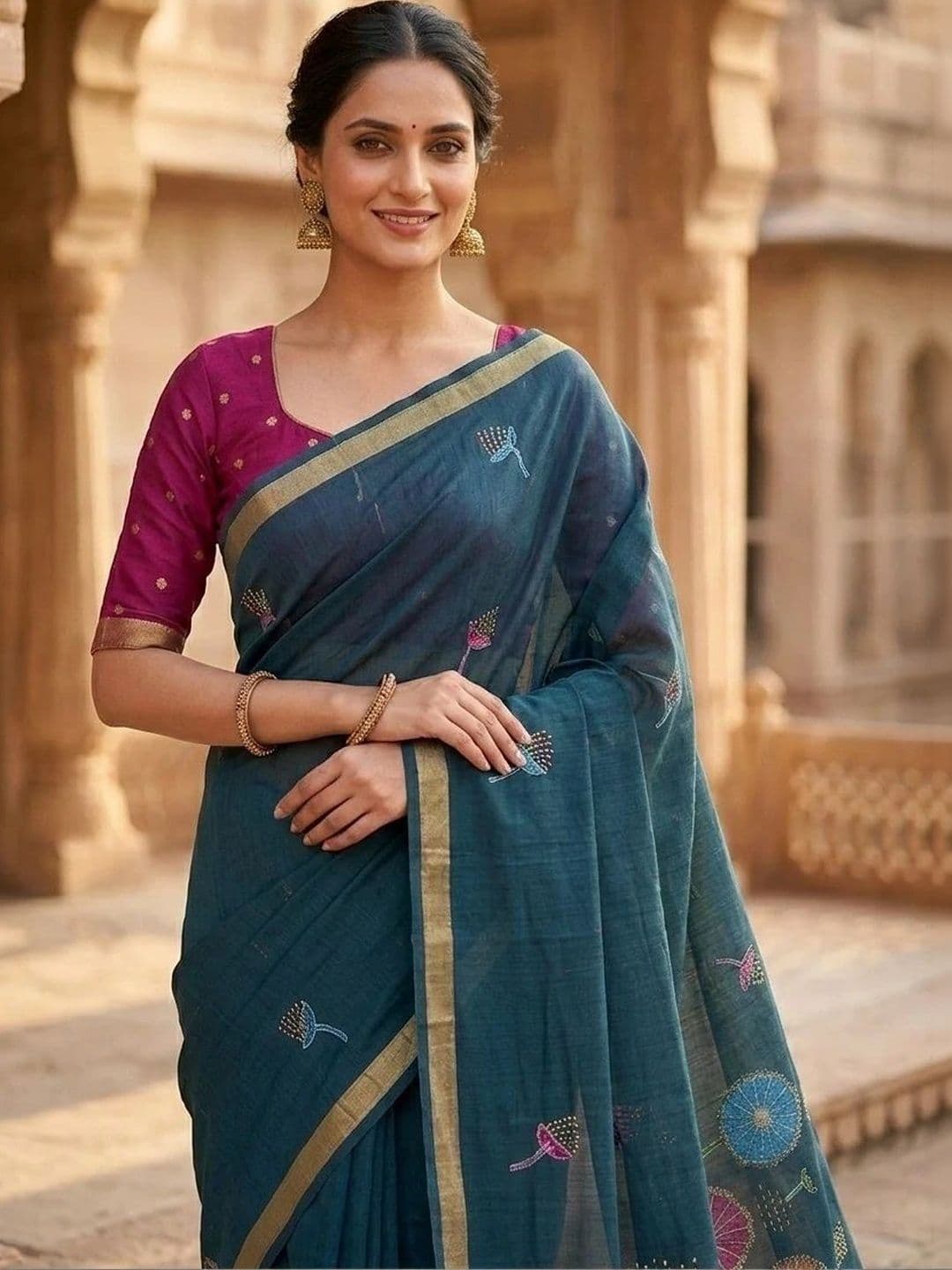 Fashion Mantra Floral Linen Blend Saree thumbnail 4