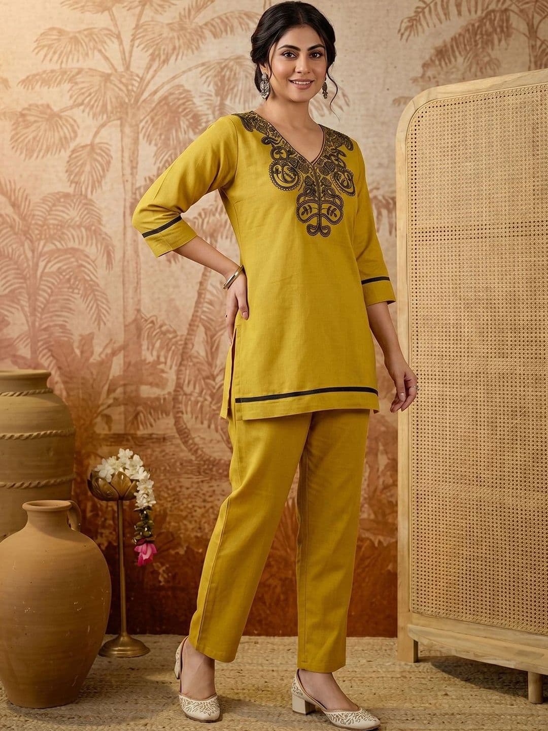SAINOOR Women Ethnic Motifs Embroidered Regular Thread Work Pure Cotton Kurti with Trousers - view 1