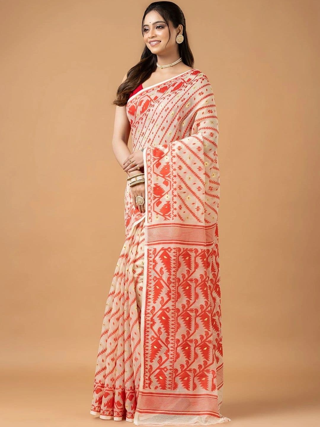 Kosh Ethnics Woven Design Zari Pure Cotton Jamdani Saree thumbnail 4