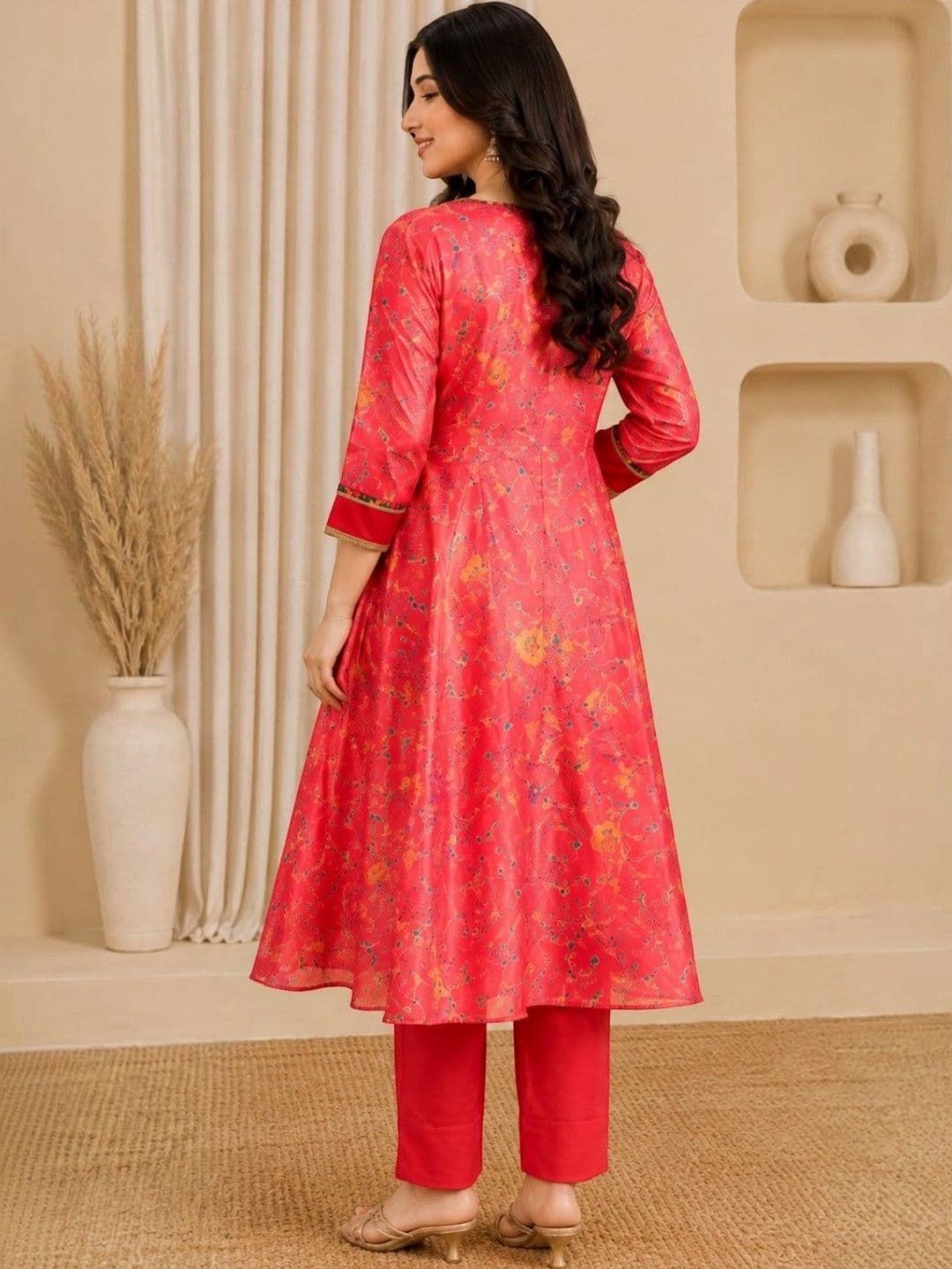 EELIKA Women Floral Printed Regular Thread Work Kurta with Trousers thumbnail 6