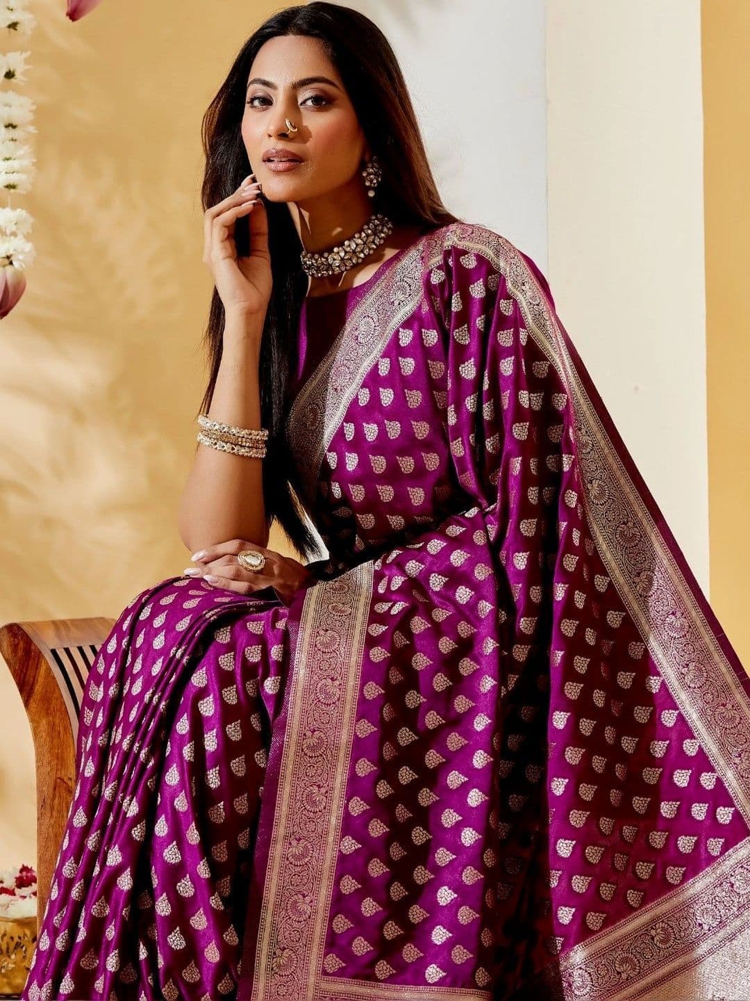 kasee Woven Design Zari Satin Designer Banarasi Saree thumbnail 3