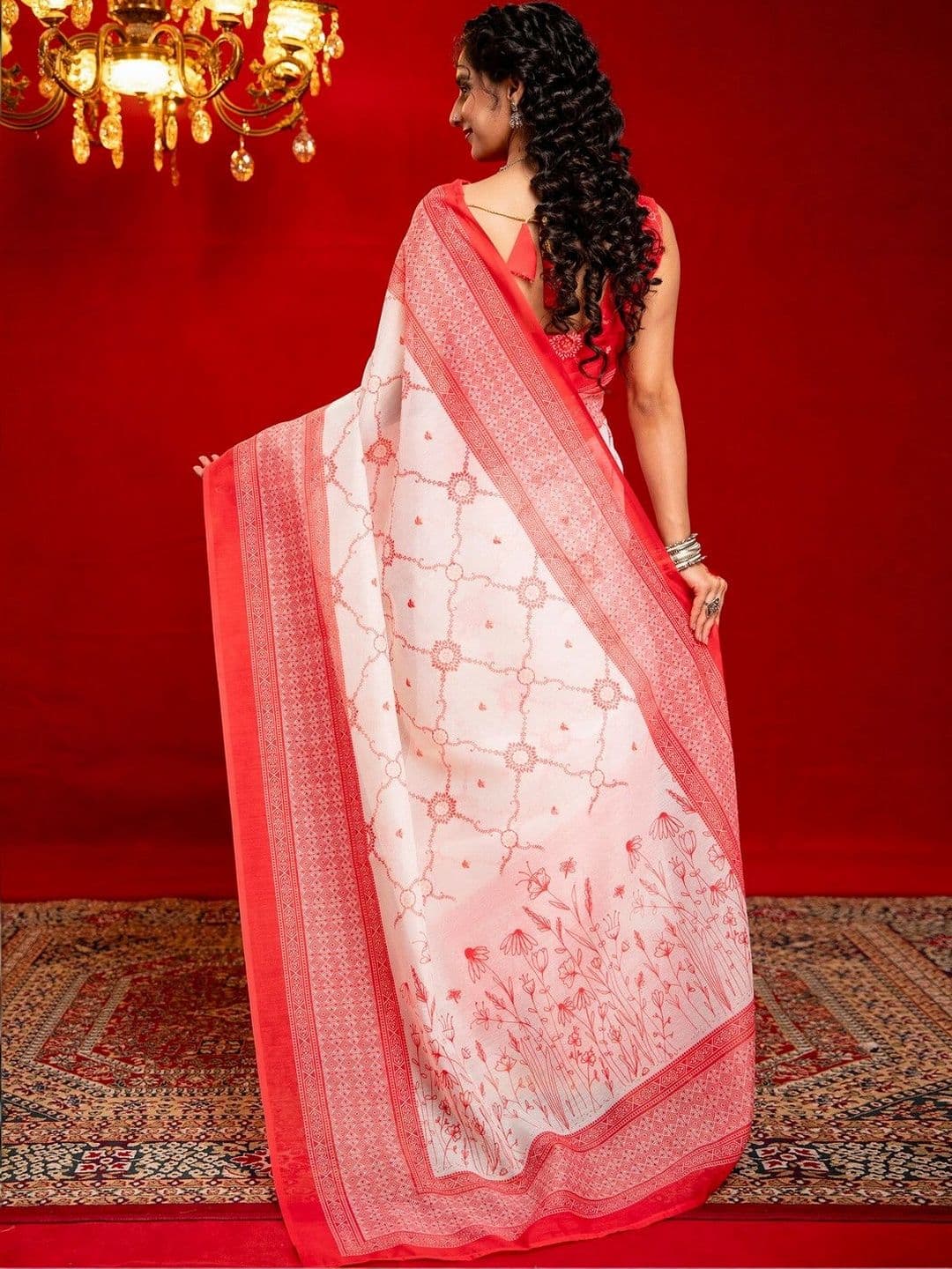 Satrani Women Woven Silk Printed Zari Border Saree With Blouse Piece thumbnail 3