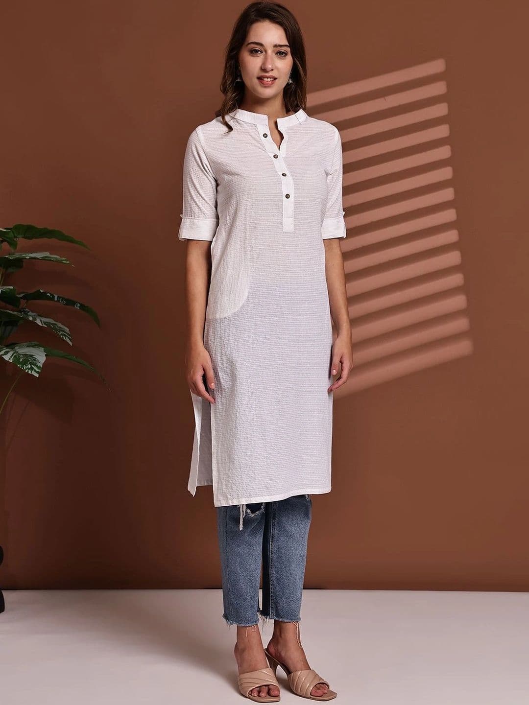 KALINI Women Kurta thumbnail 3