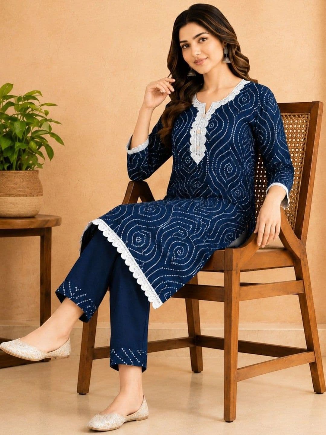 EELIKA Women Ethnic Motifs Printed Regular Pure Cotton Kurta with Trousers thumbnail 4
