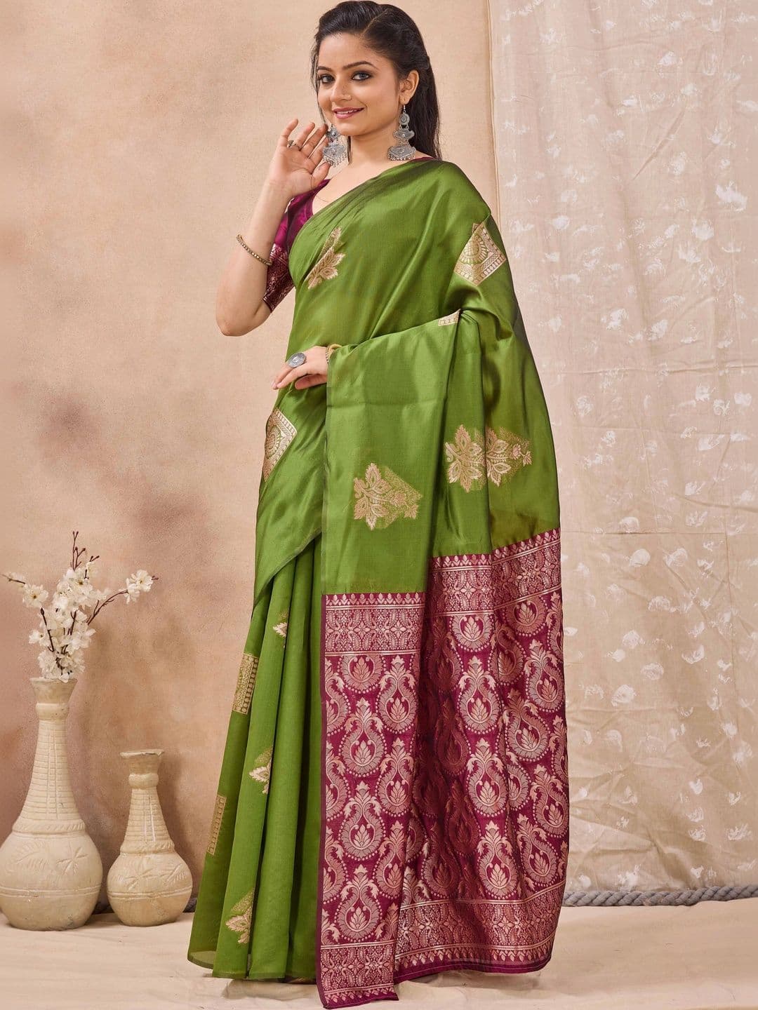 FIXAL FASHION Zari Art Silk Saree thumbnail 6
