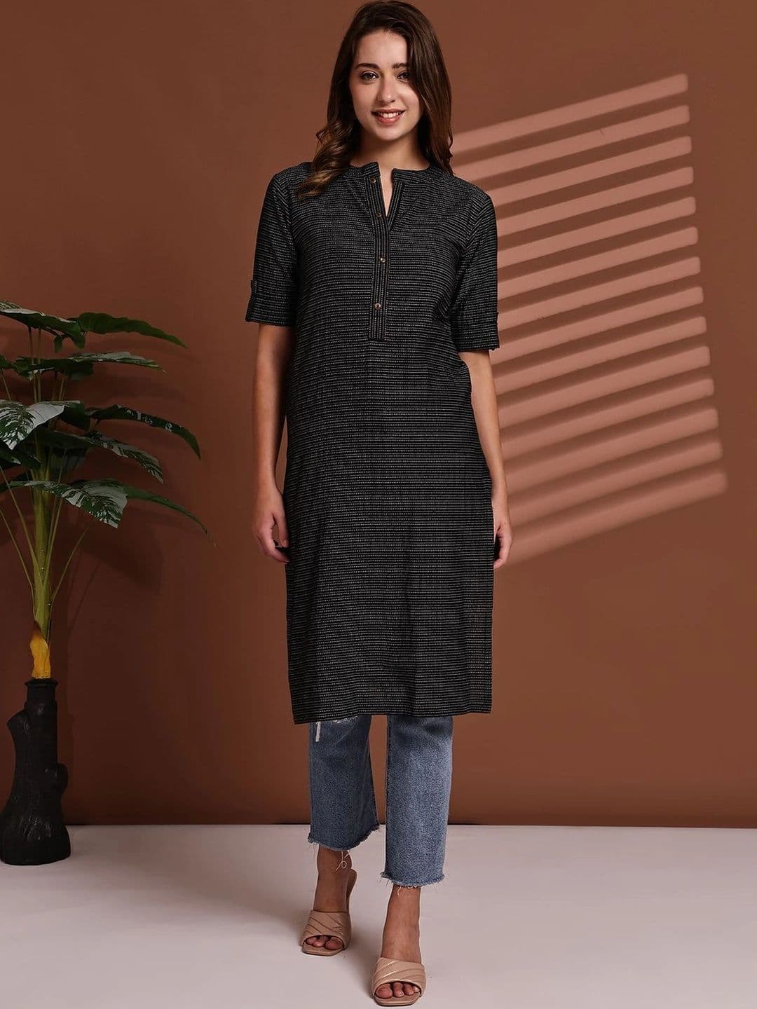 KALINI Women Striped Kurta - view 1
