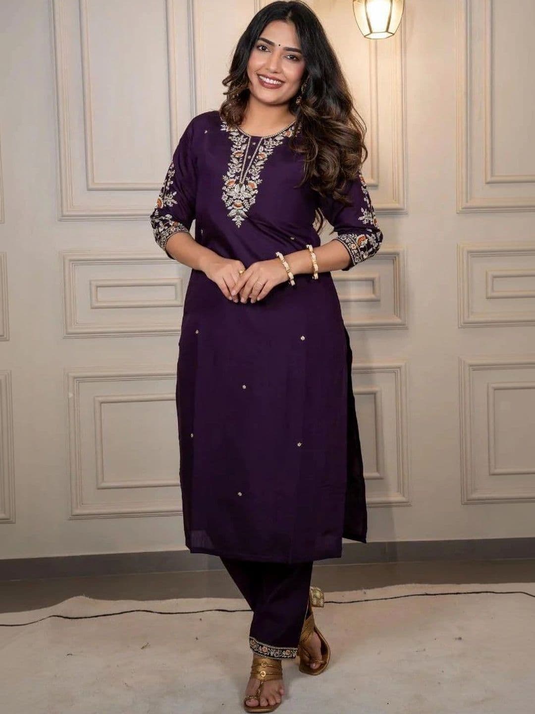 FIC FUSION CULTURE Women Ethnic Motifs Embroidered Regular Thread Work Kurta with Trousers & With Dupatta thumbnail 4
