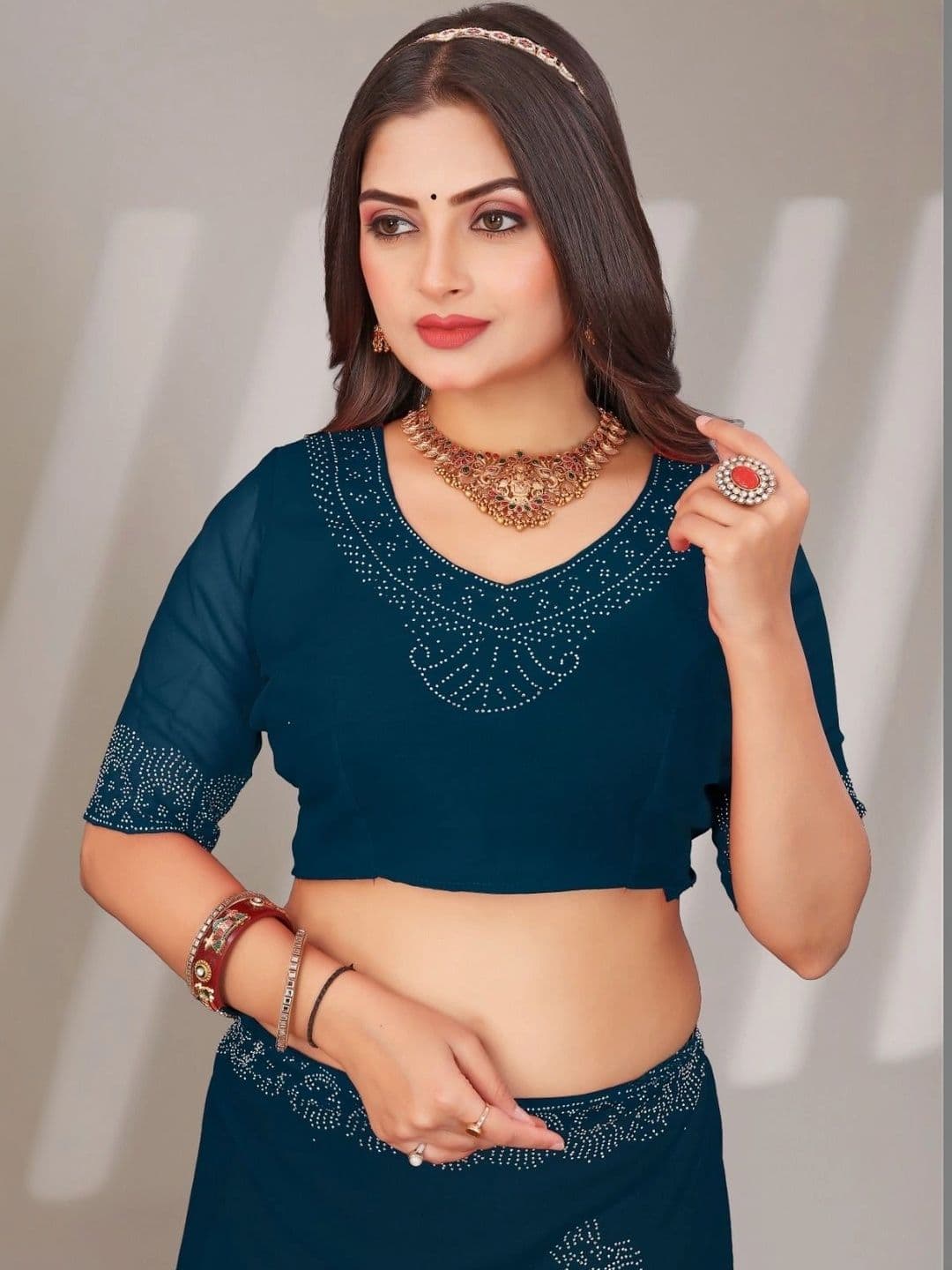 Fashion Mantra Poly Chiffon Saree thumbnail 5