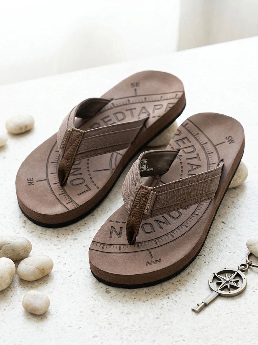 Red Tape Men Printed Thong Flip-Flops thumbnail 5