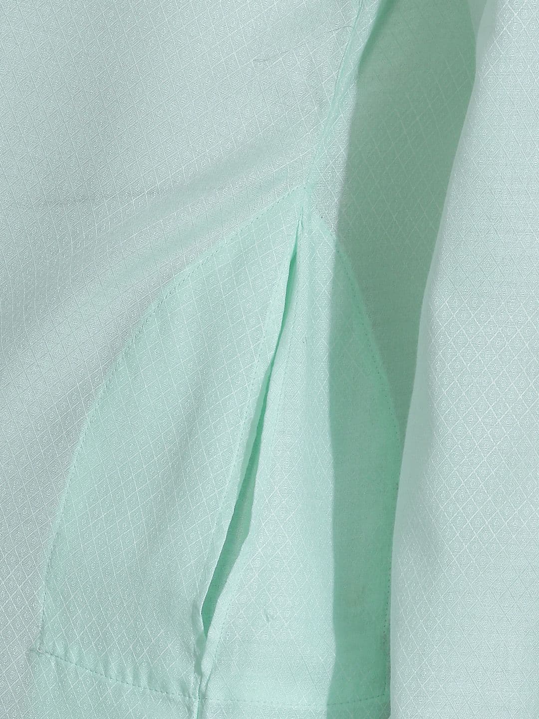 Anouk Self Design Textured Kurta thumbnail 7