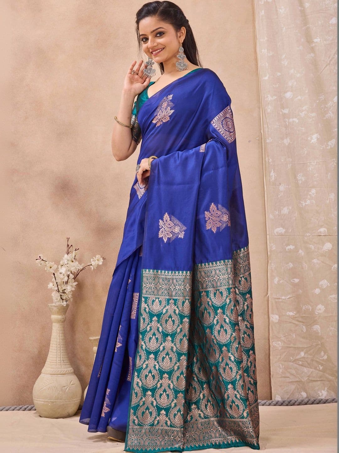 FIXAL FASHION Woven Design Zari Art Silk Saree thumbnail 5