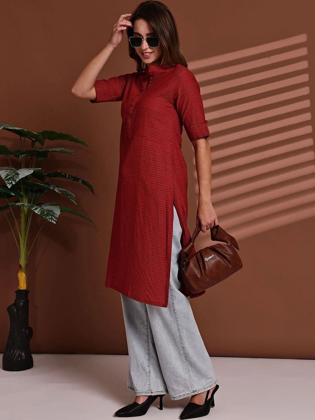 KALINI Women Striped Kurta thumbnail 6