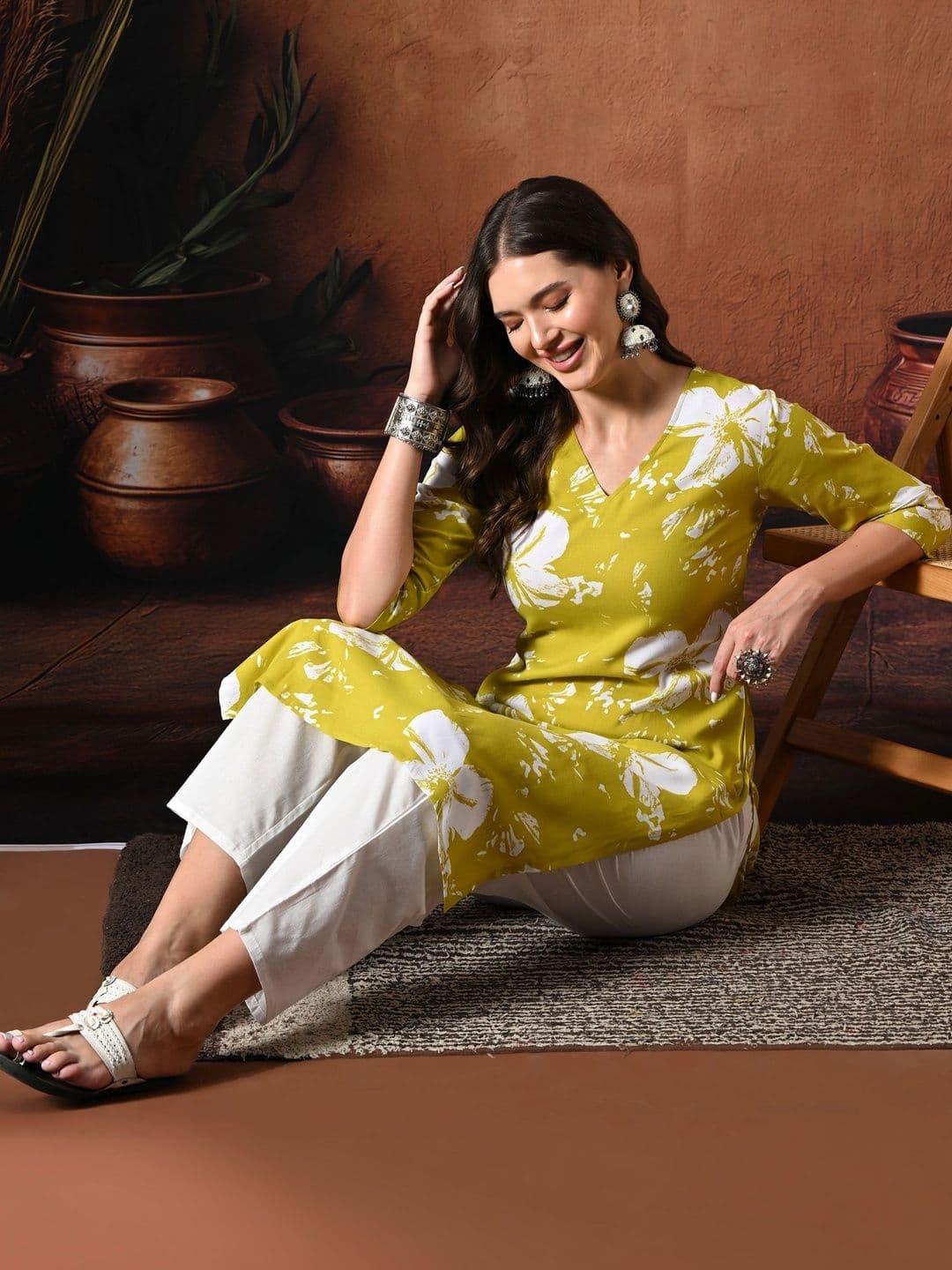HERE&NOW Women Floral Printed Floral Kurta thumbnail 2