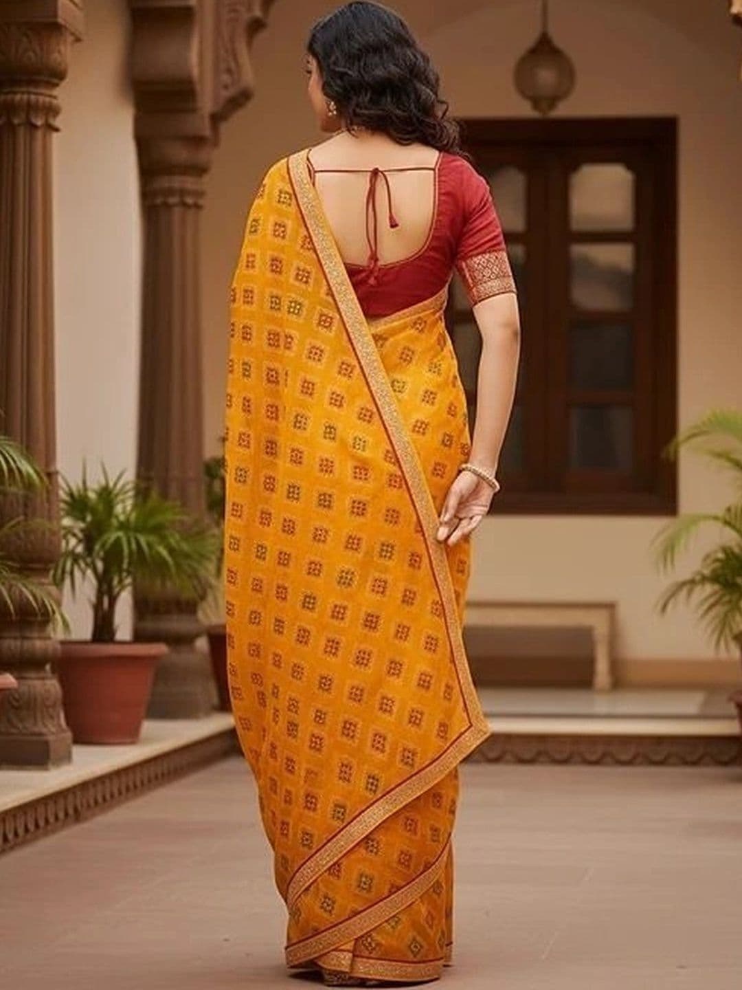 PRANU TRENDS Bandhani Poly Georgette Saree thumbnail 2