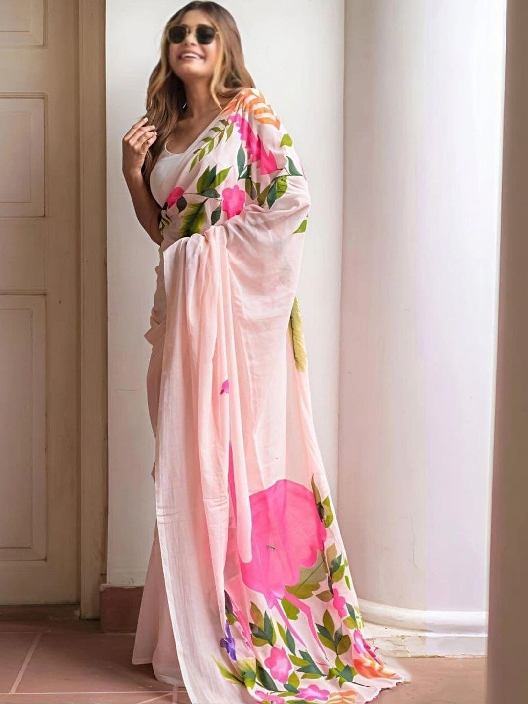 Swaraas Floral Pure Linen Saree - view 1