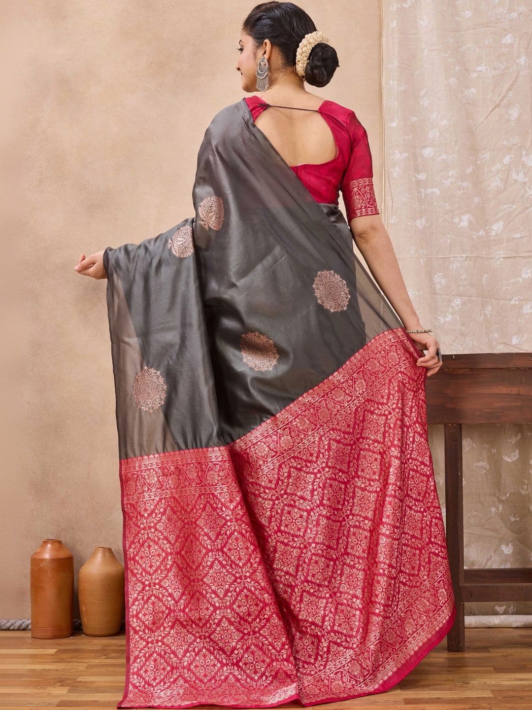 Mitera Women's Woven Medallion Art Silk Saree with Zari Border thumbnail 2