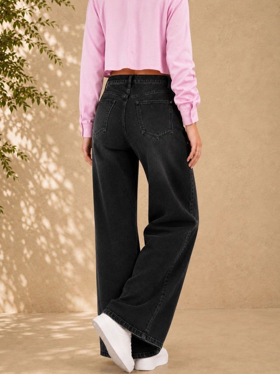 DressBerry Women Comfort Wide Leg High-Rise Low Distress Light Fade Stretchable Jeans thumbnail 4