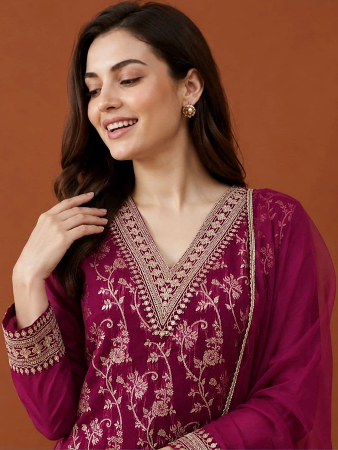 SAINOOR Women Ethnic Motifs Embroidered Regular Kurta with Trousers & With Dupatta thumbnail 5
