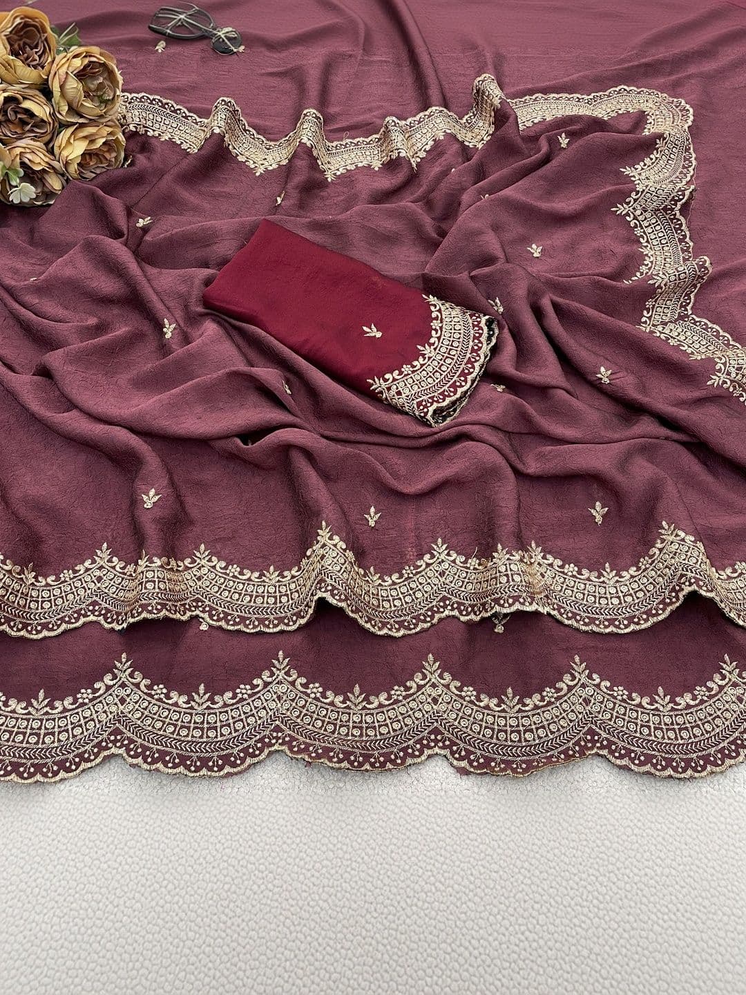 Vastra Drape Ethnic Motifs Embroidered Poly Georgette Saree thumbnail 3