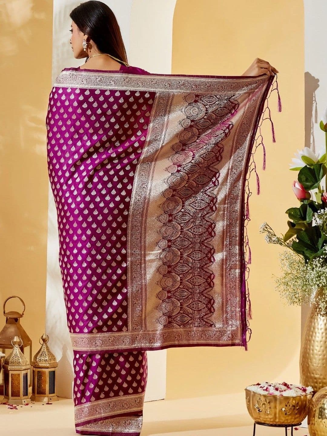 kasee Woven Design Zari Satin Designer Banarasi Saree thumbnail 7