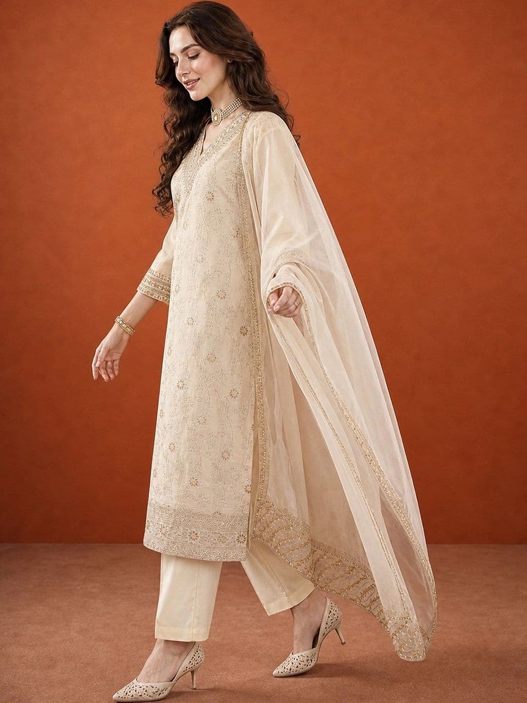 SAINOOR Women Ethnic Motifs Embroidered Regular Thread Work Kurta with Trousers & With Dupatta thumbnail 5