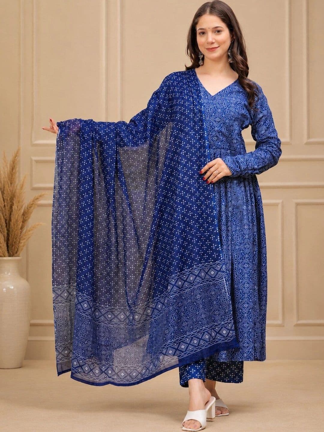 Chhipa Prints Women Leheriya Printed Angrakha Kurta with Trousers & With Dupatta - view 1